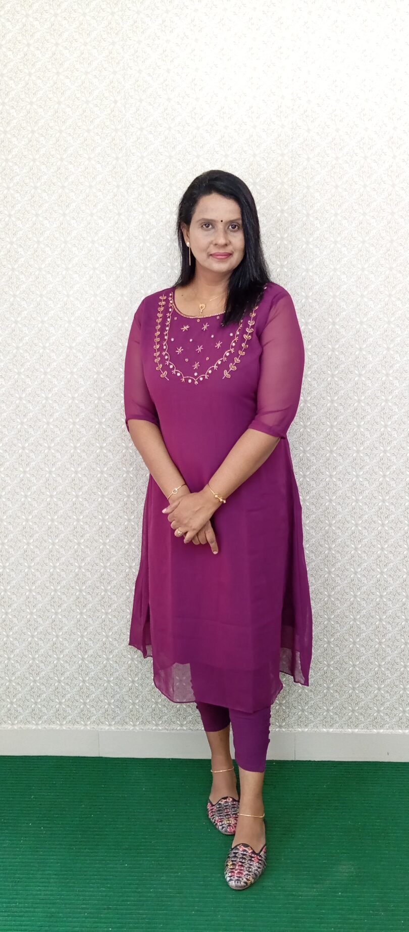 GEORGETTE PURPLE HANDWORK- SAL008