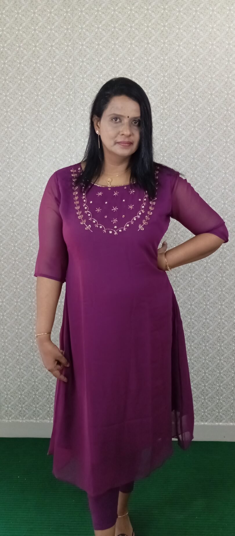 GEORGETTE PURPLE HANDWORK- SAL008 - Image 4