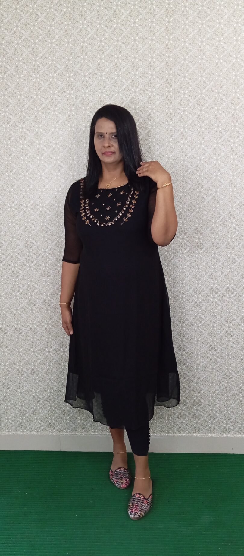 GEORGETTE BLACK HANDWORK- SAL006 - Image 4