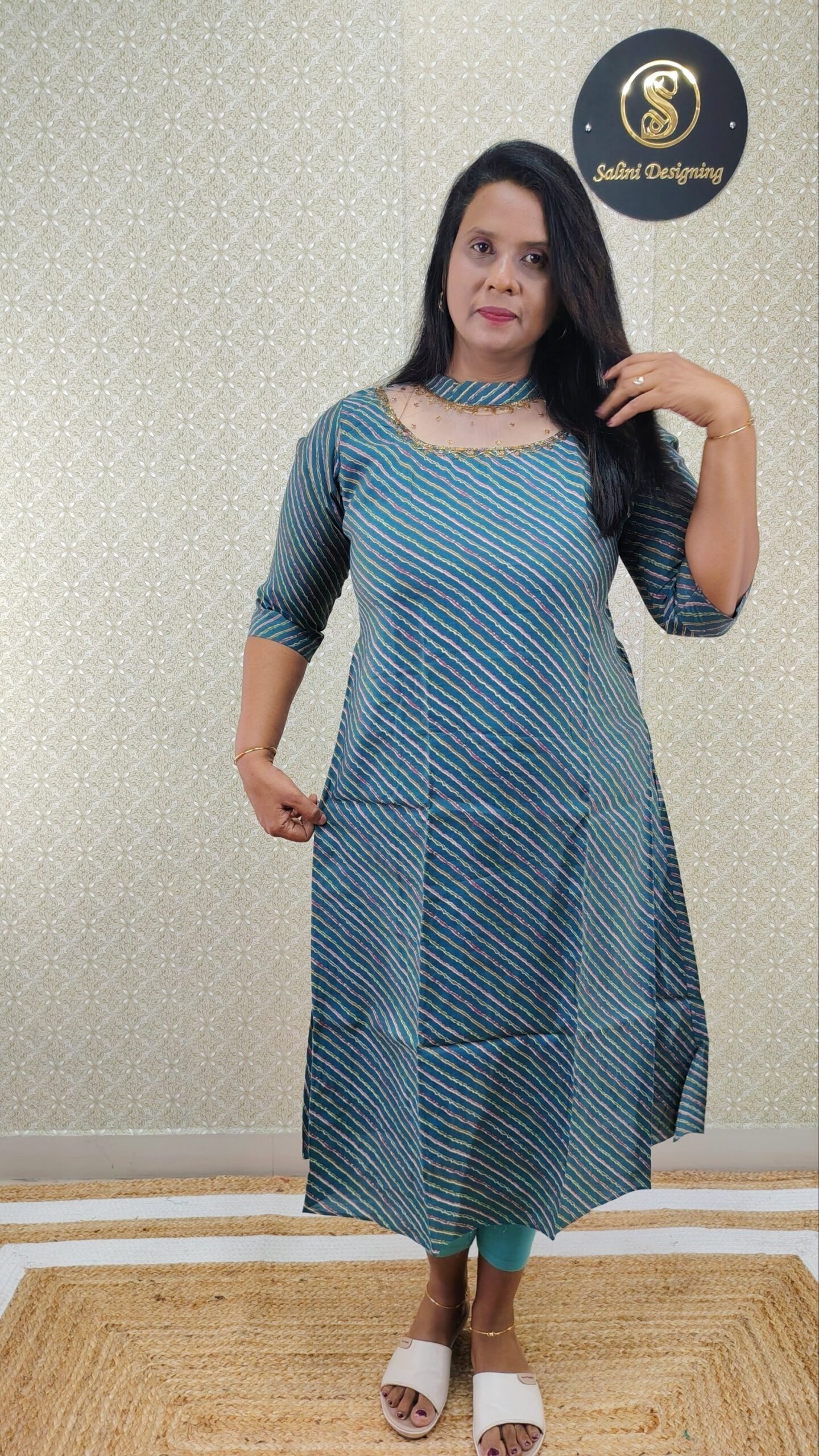 JEWEL NECK ALINE KURTIS - SAL538