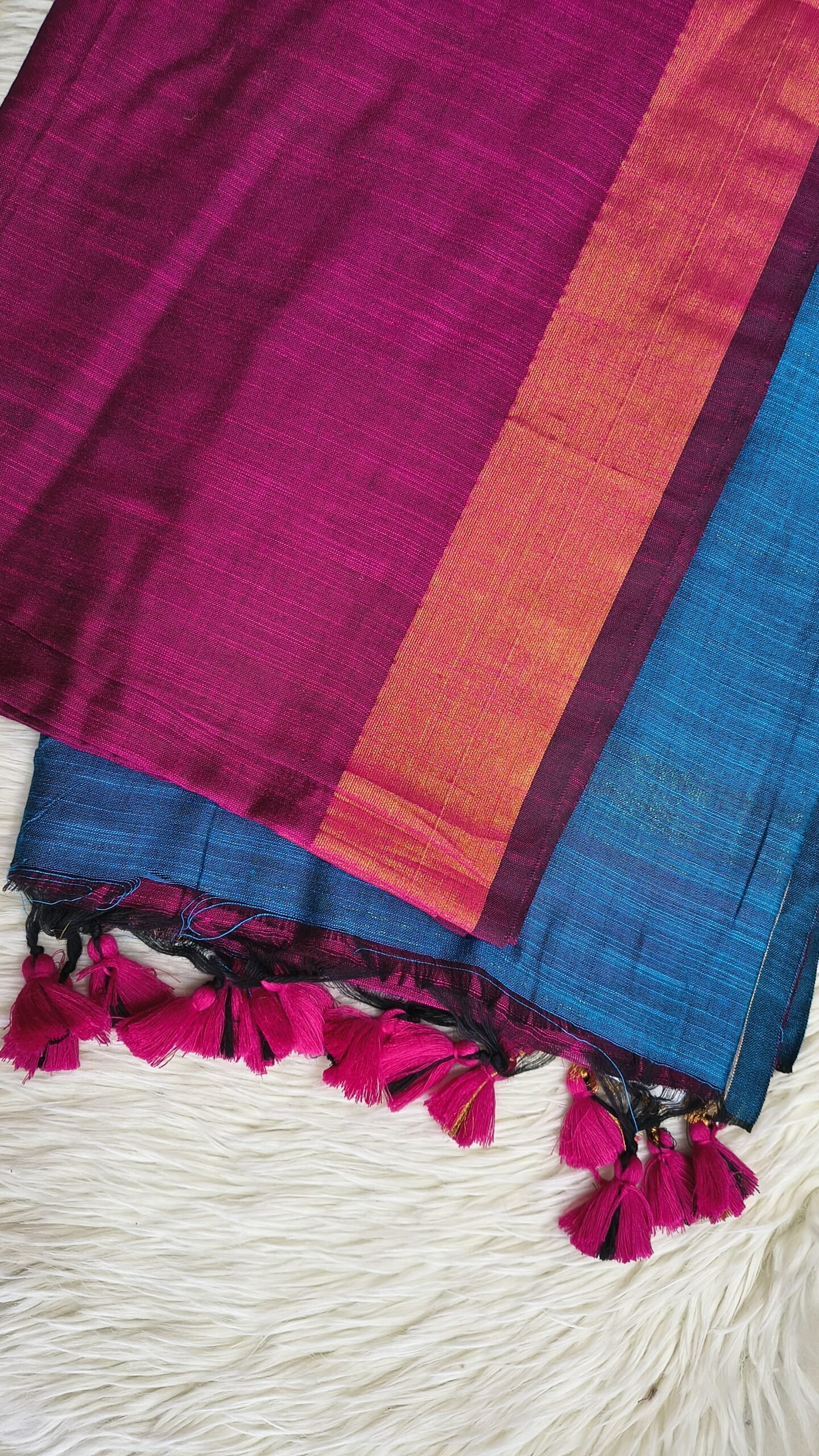 MUL COTTON SAREE WITH PINK AND BLACK COLOUR TASSELS - SAL597 - Image 3