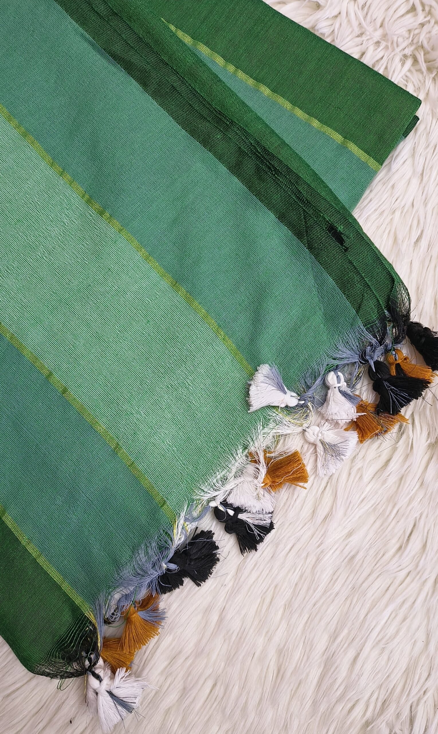MUL COTTON SAREE WITH MULTI COLOUR TASSELS - SAL598