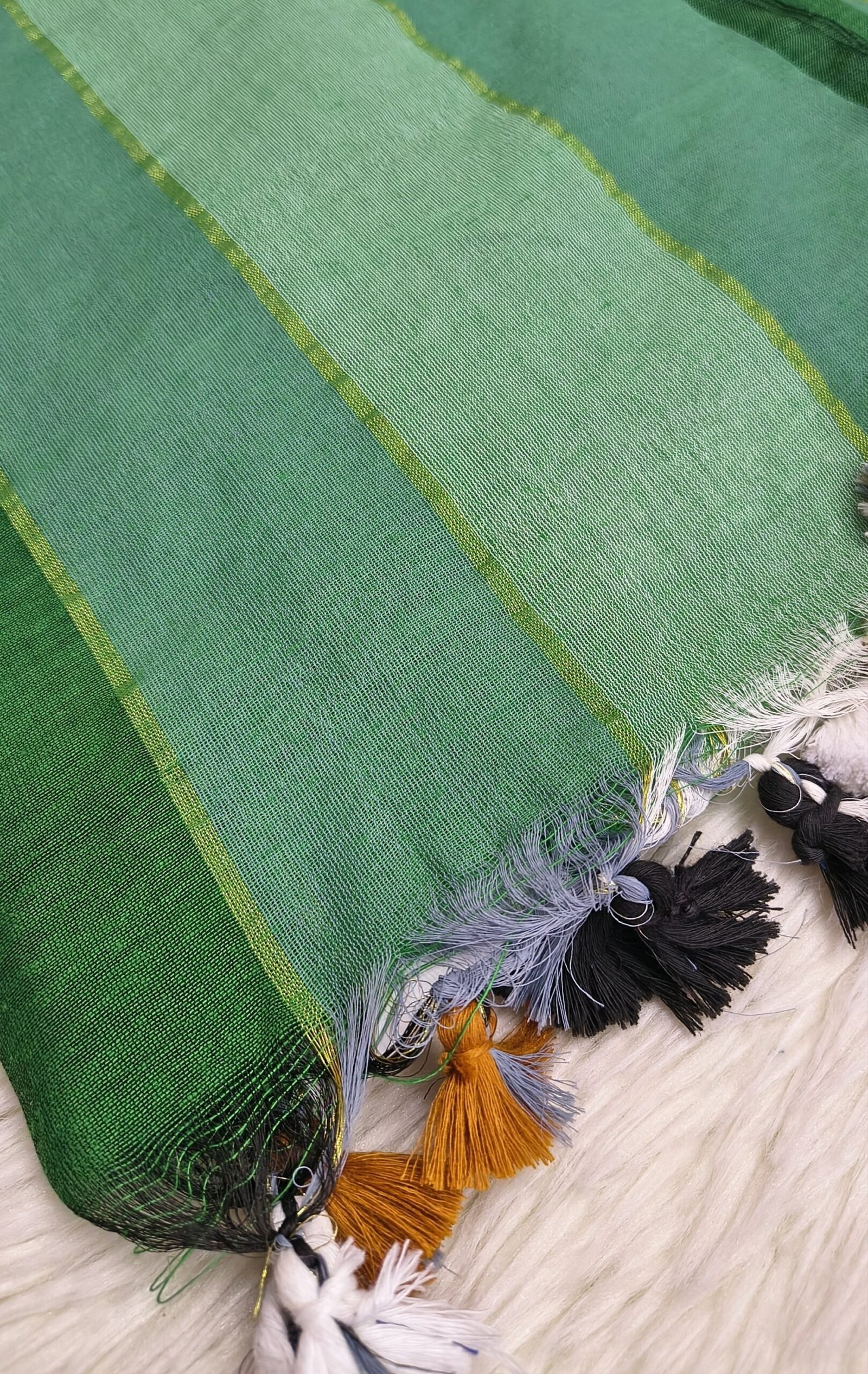 MUL COTTON SAREE WITH MULTI COLOUR TASSELS - SAL598 - Image 2