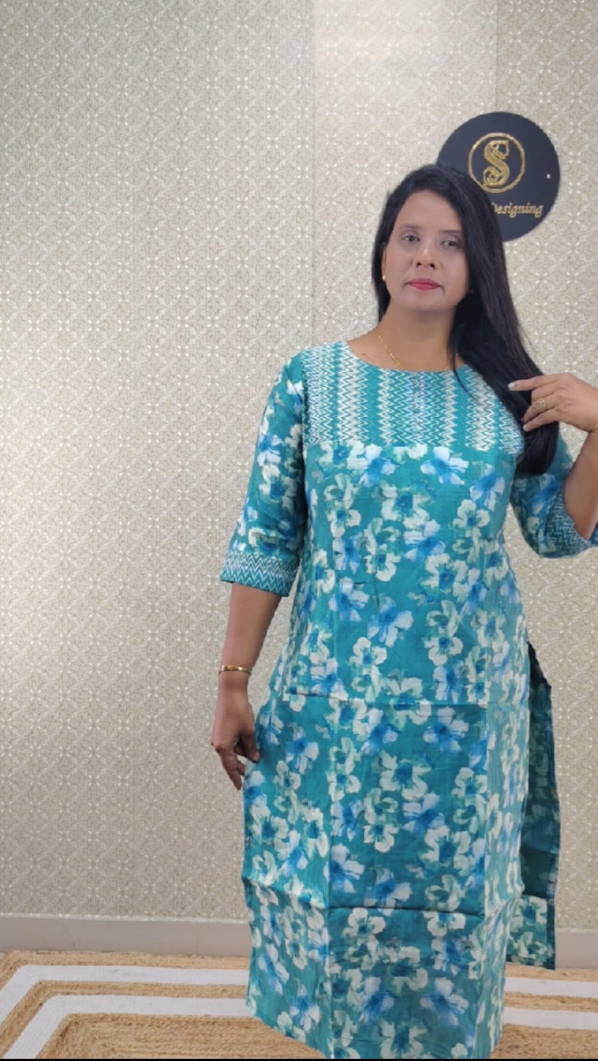 MASLIN SLITTED KURTI - SAL582 - Image 3
